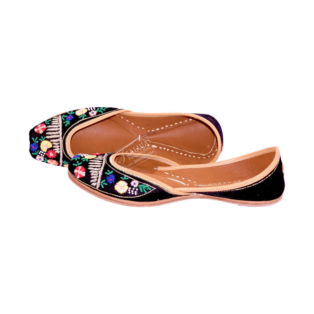 Black Color Punjabi Jutti With Multi Color Handwork For Ladies Heel Size: Flat