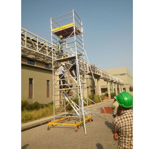 एंडुफोल्ड। ऊंचाई: 2.30 मीटर (मी)