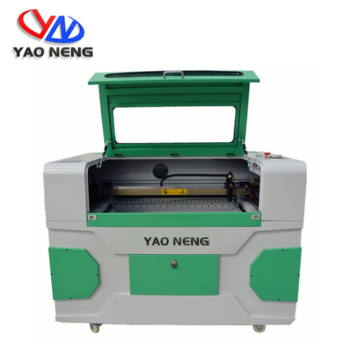 स्वचालित प्लाईवुड लेजर उत्कीर्णन मशीन