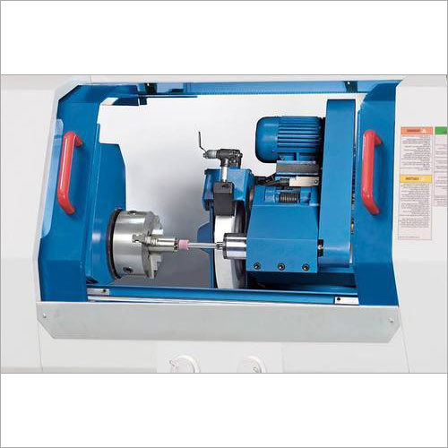 CNC Cylindrical Grinding Machine
