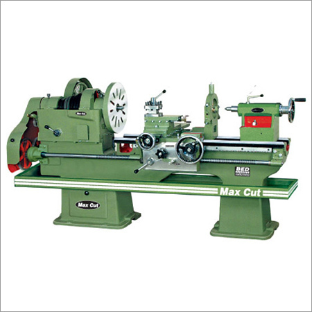 LATHE मशीन