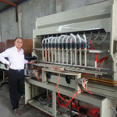 सेमी-ऑटोमैटिक ब्लीच फिलिंग मशीन