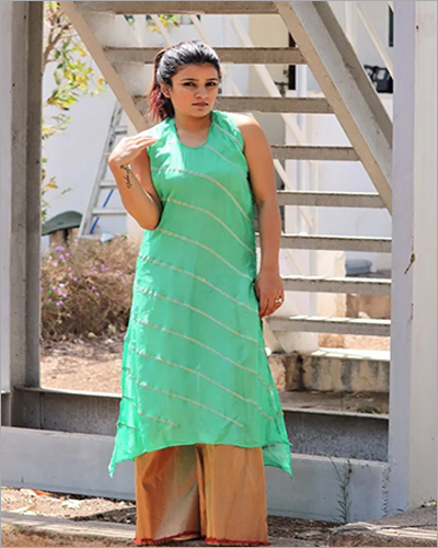 कुर्तियाँ