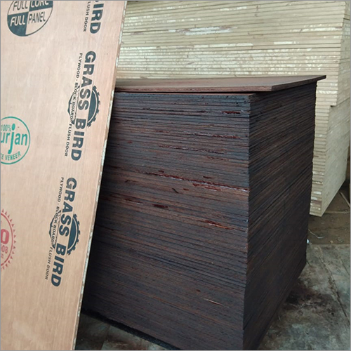 पीएफ बंधुआ प्लाईवुड शीट