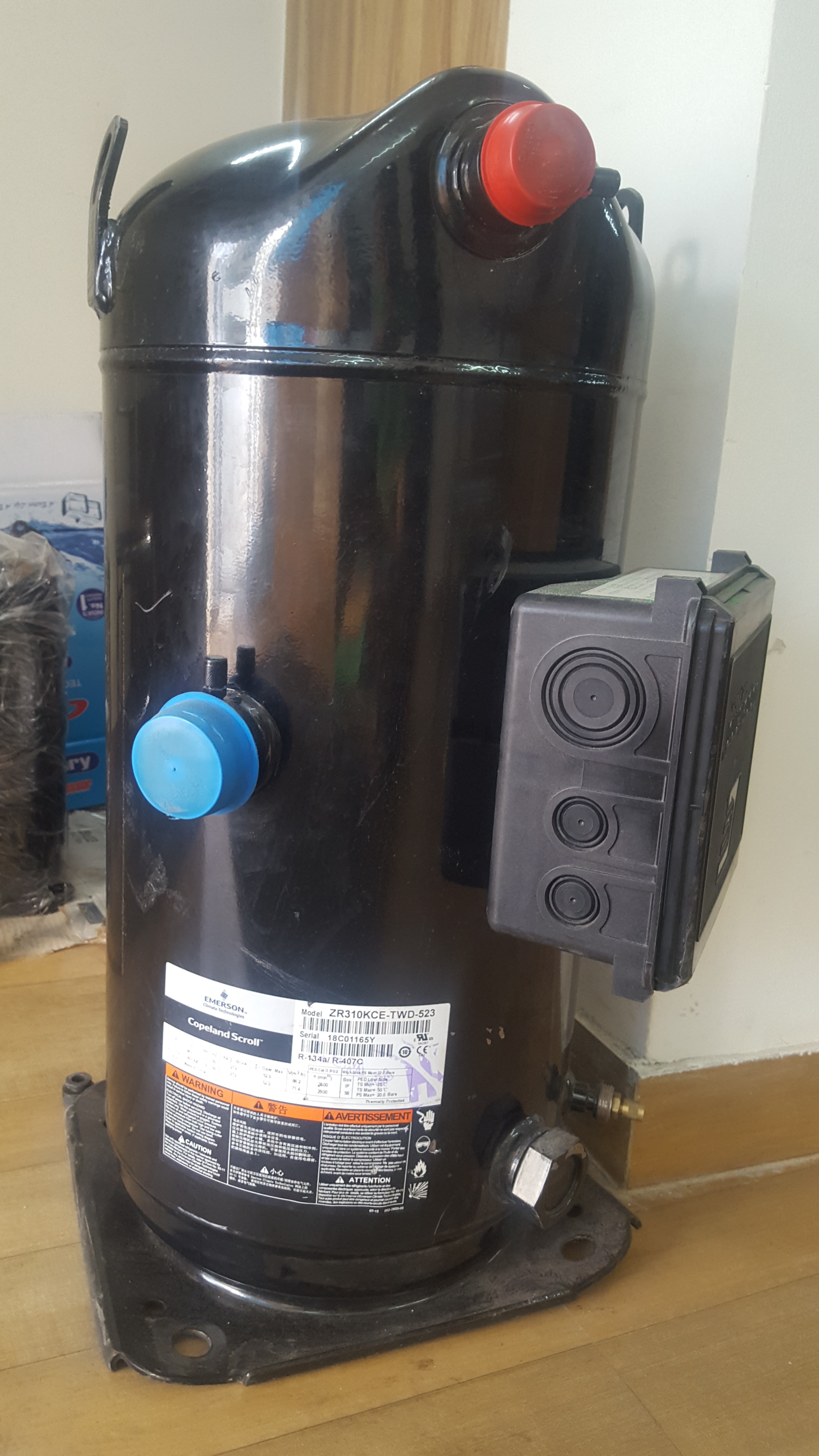 Emerson Copeland Scroll Compressor Voltage: 400 - 430 Siemens Volt (S )