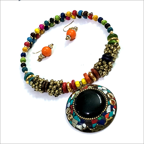 कृत्रिम पत्थर मनके हार