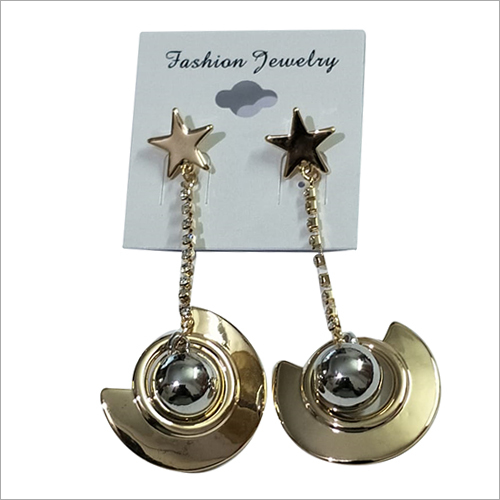 महिलाओं की कृत्रिम बाली