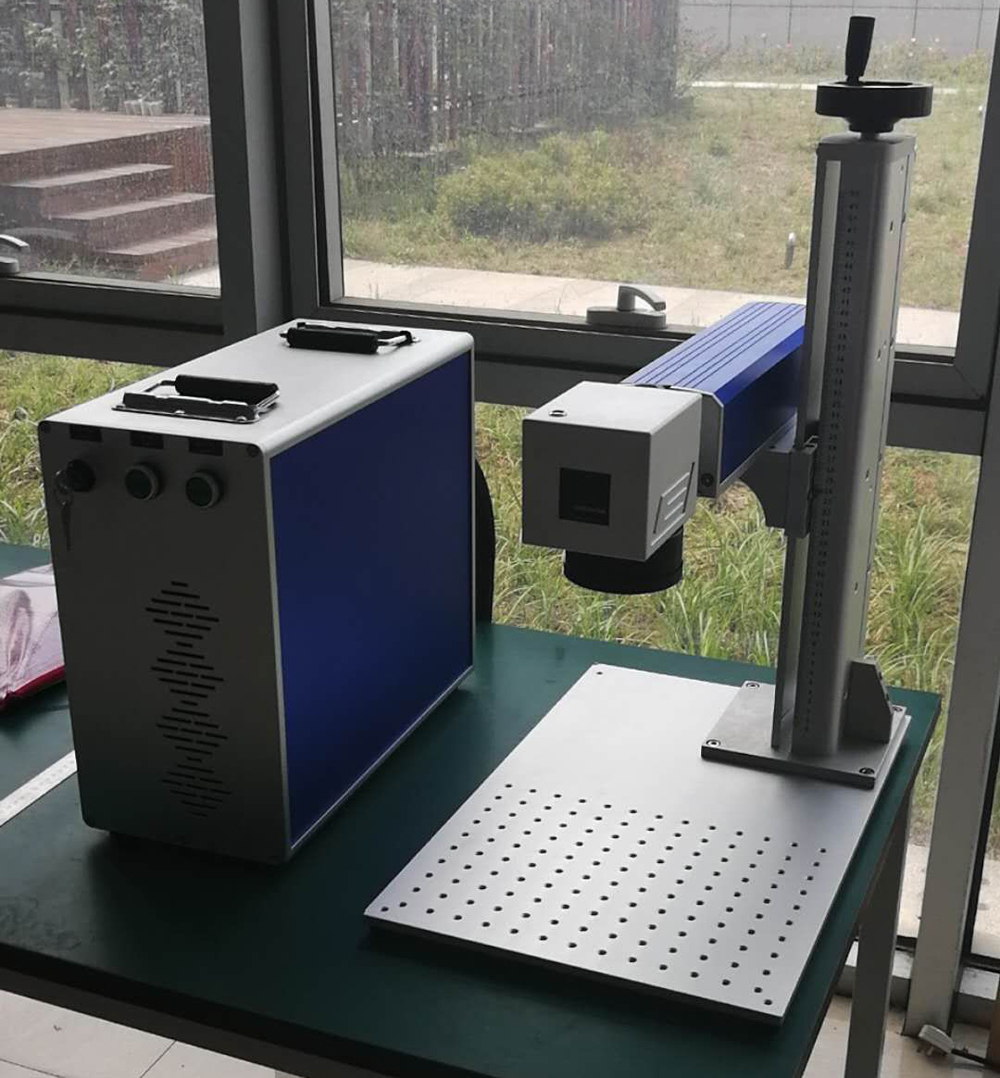 Portable Fiber Laser Marking Machine Accuracy: 0.001 Mm Mm