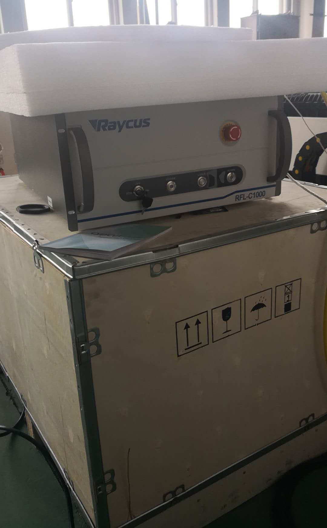 1mm~12mm Fiber Laser Cutting Machine