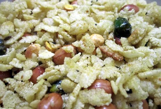 Coimbatore Aval Making Machine Capacity: 150/hr Kg/hr