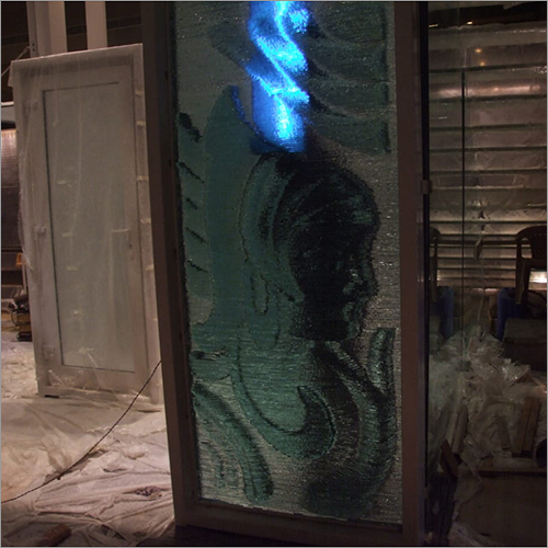 गिलास स्कल्पचर