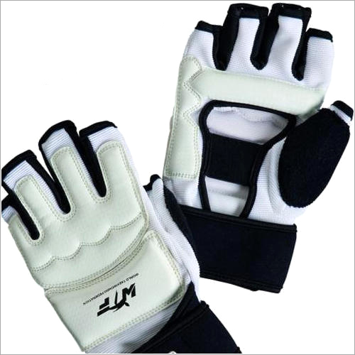 तायक्वोंडो दस्ताने