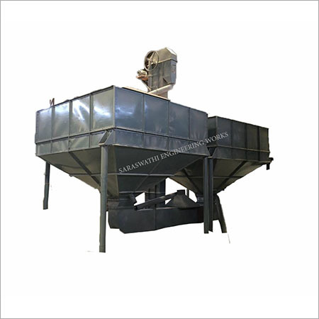 Dual Cooling Tank - Capacity: 500-2000 Kg/Hr