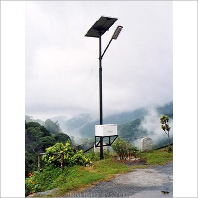 सौर स्ट्रीट लाइट