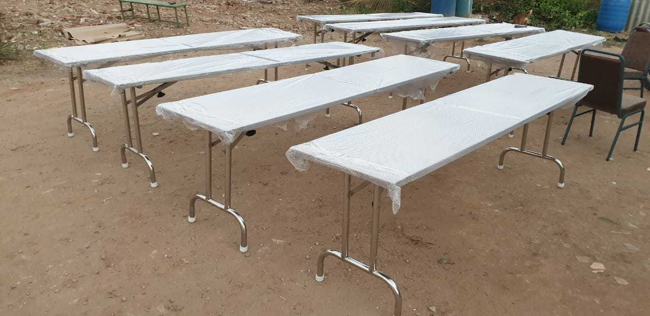 Machine Made Marriage Hall Dining Table