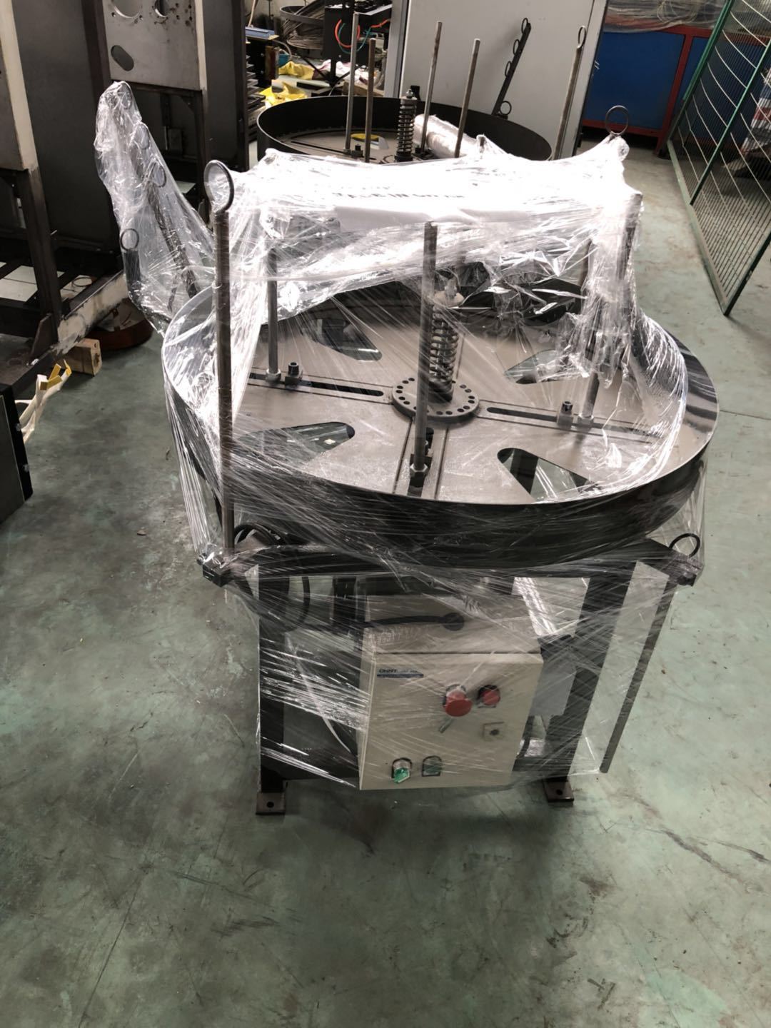 Automatic Ring Making And Welding Integrated Machine R-6-300 - Steel, 2x1.5x1.5 Meters Dimensions, 380v Power Supply | Features: 40kva Transformer Capacity, Instant 18kva Welding Power, Adjustable Wire Thickness 2.8-6mm