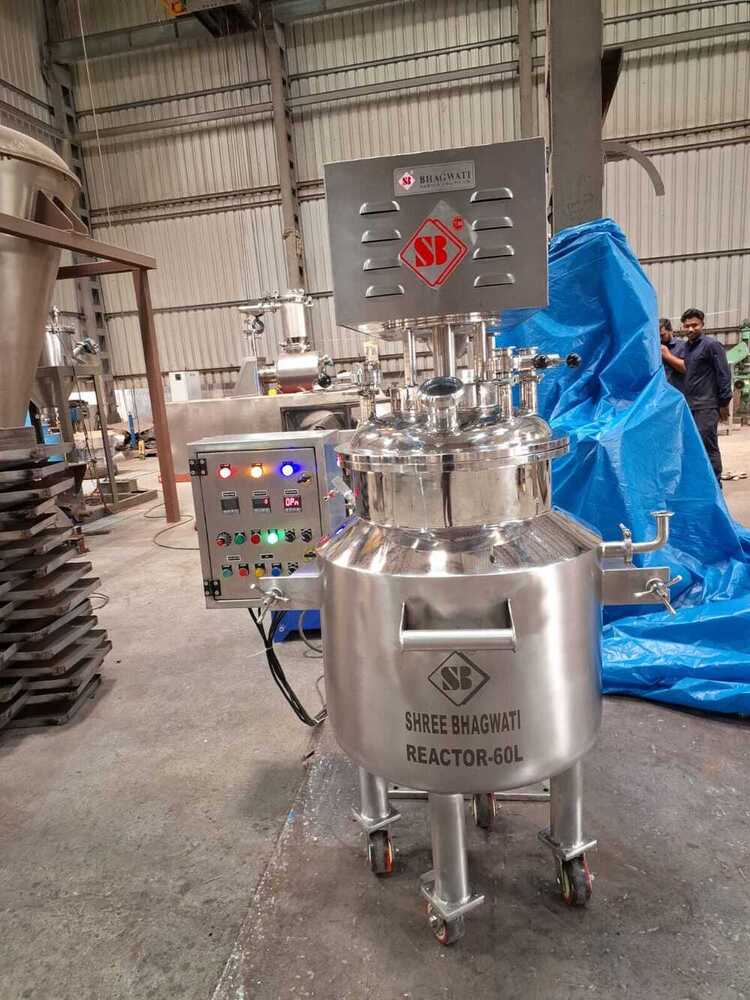 औद्योगिक रिएक्टर क्षमता: ग्राहक के अनुसार आवश्यक किलोग्राम/घंटा