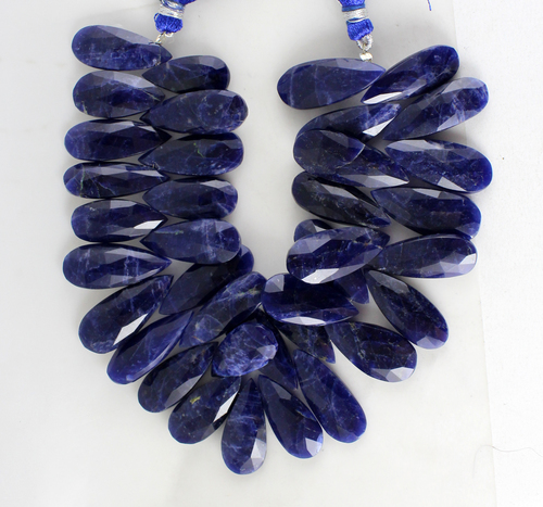 सोडालाइट नाशपाती मोती