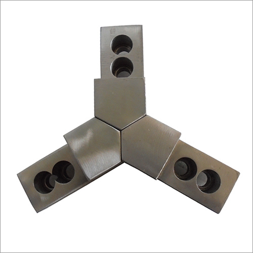 एल टाइप सीएनसी हार्ड जॉ