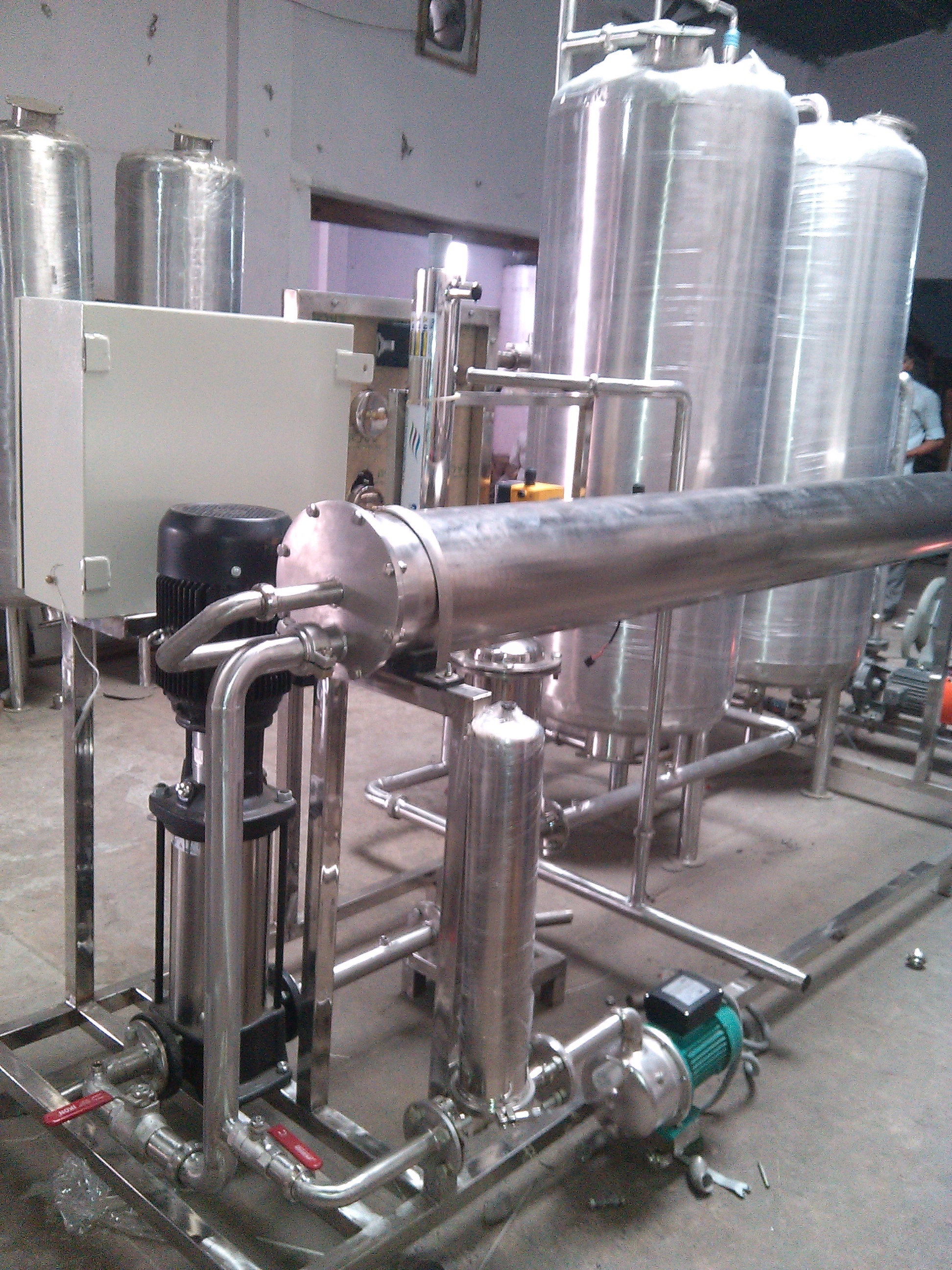 Reverse Osmosis Plant - Frp And Stainless Steel, 250 Lph To 40000 Lph Capacity, Semi Automatic Operation