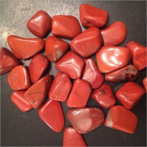 लाल जैस्पर टंबल्स