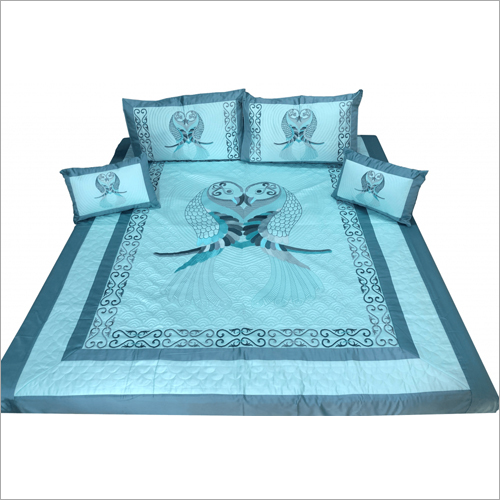 फैंसी कॉटन एम्ब्रॉएडर्ड बेडशीट