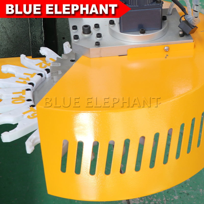 Jinan Ele 1637 Atc 4 Aixs Wood Processing Cnc Router With Hsd Air Cooling Spindle, Can Swing 180 Degree Dimension(l*w*h): 1600*3700*600mm Millimeter (Mm)