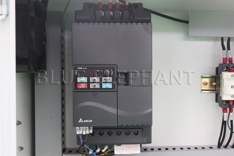 1325 Woodworking Cnc Router Italian 7kw Air Cooled Spindle Acrylic Engraving Machine Dimension(l*w*h): 1300*2500*200mm Millimeter (Mm)