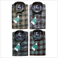 ग्रे और धुले हुए रंग का पुरुषों के लिए चेक कैज़ुअल शर्ट