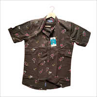 ब्राउन पुरुषों की हाफ स्लीव प्रिंटेड कैज़ुअल शर्ट