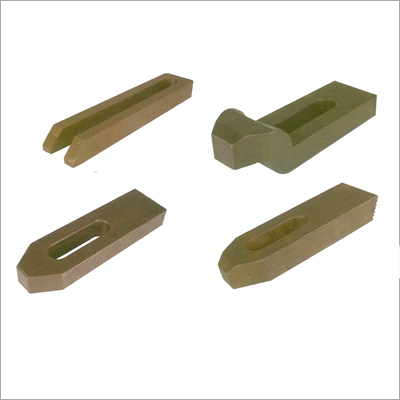 स्ट्रैप क्लैंप