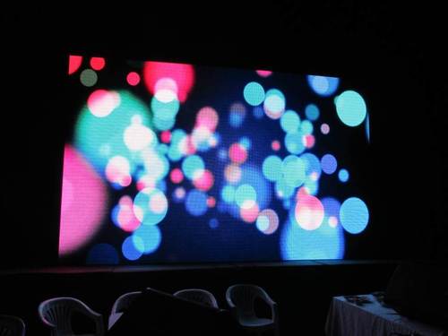 पूर्ण रंग प्रदर्शन