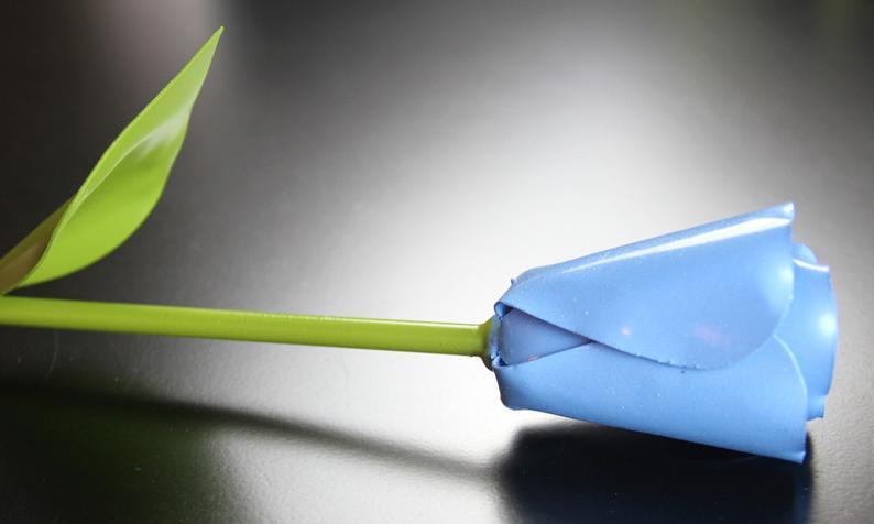 Metal & Iron Blue Tulip