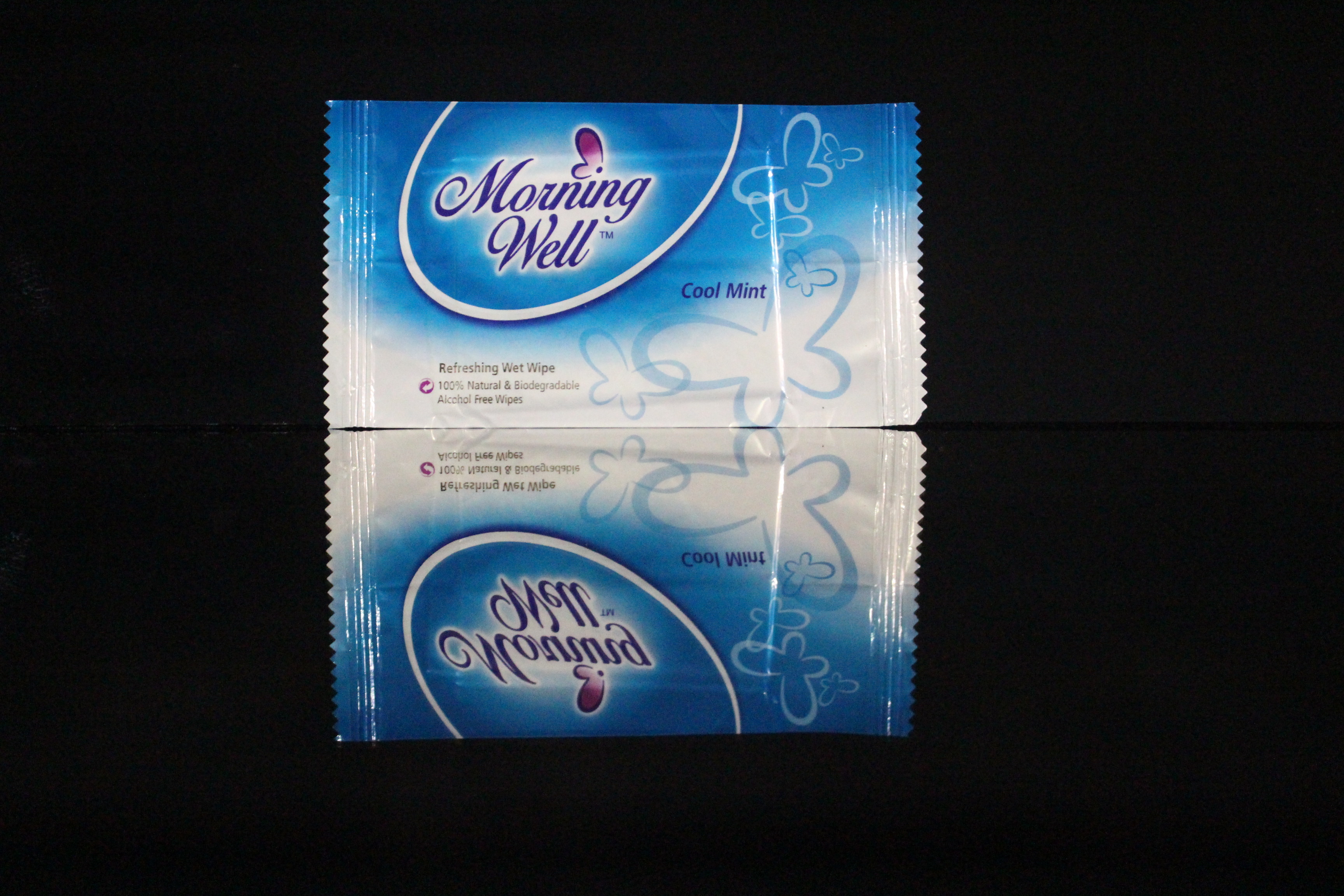 Wet Wipes Cool Mint - Non Woven Material, 150 X 200 Mm, White Color | Alcohol-free, 100% Natural, Biodegradable, Refreshing Cool Mint Fragrance