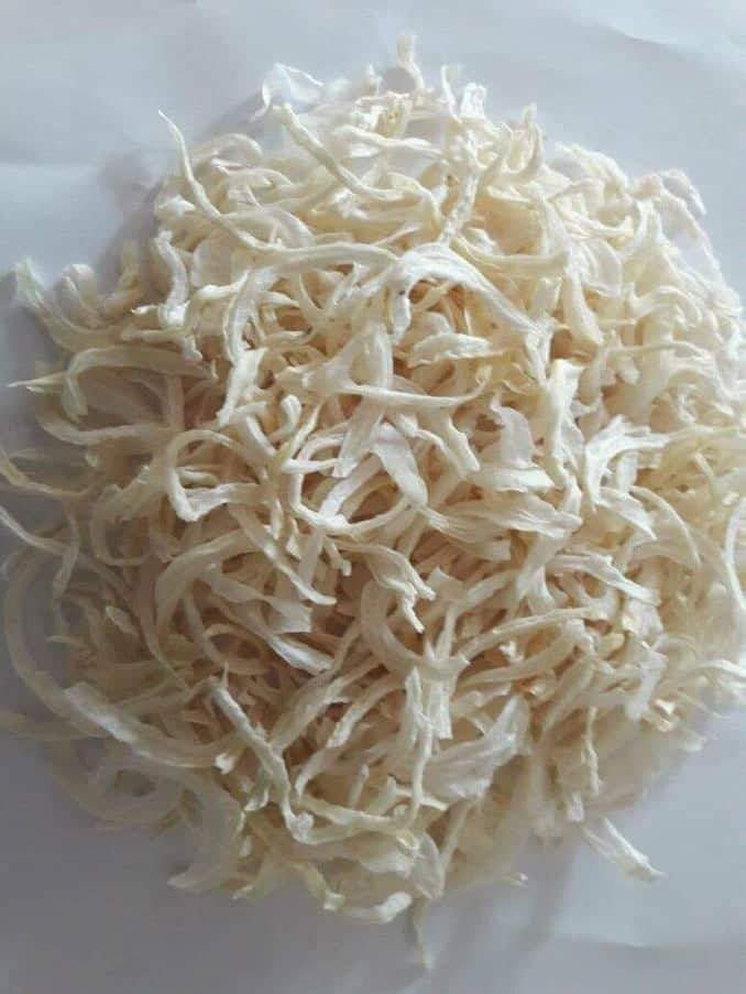 Dehydrated White Onion Flakes - 1 To 8 Mm Size Range, White Color | A Grade Quality, Dried Vegetable With Unique Flavor And Aroma