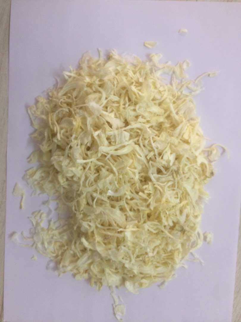 Dehydrated White Onion Flakes - 1 To 8 Mm Size Range, White Color | A Grade Quality, Dried Vegetable With Unique Flavor And Aroma