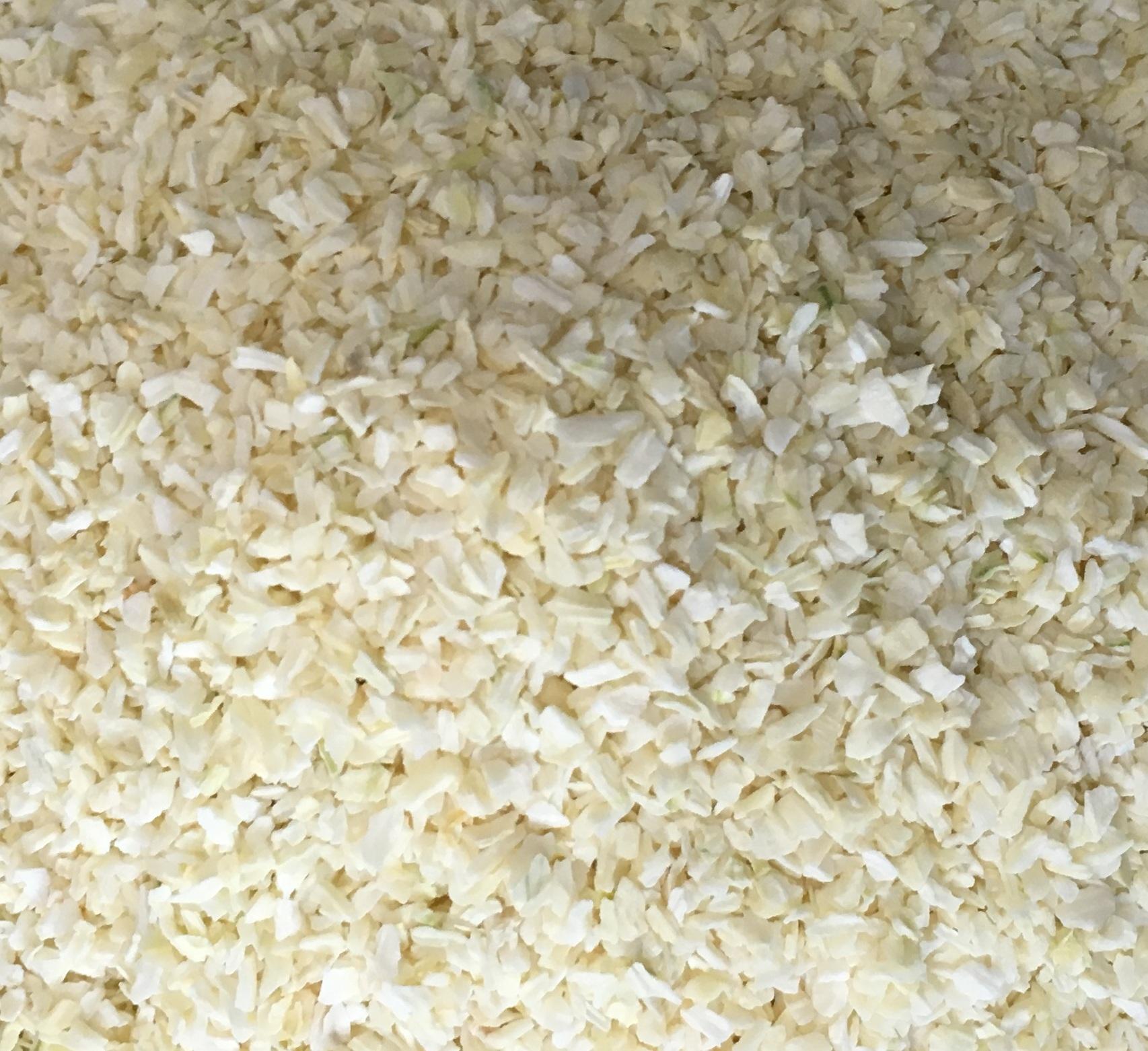 Dehydrated White Onion Minced - A Grade Quality, 2-year Shelf Life | Naturally Dried, Pure White Color, Food Grade Packaging