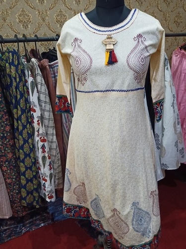 रेयान ब्लॉक प्रिंट