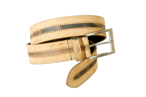 चमड़े की बेल्ट