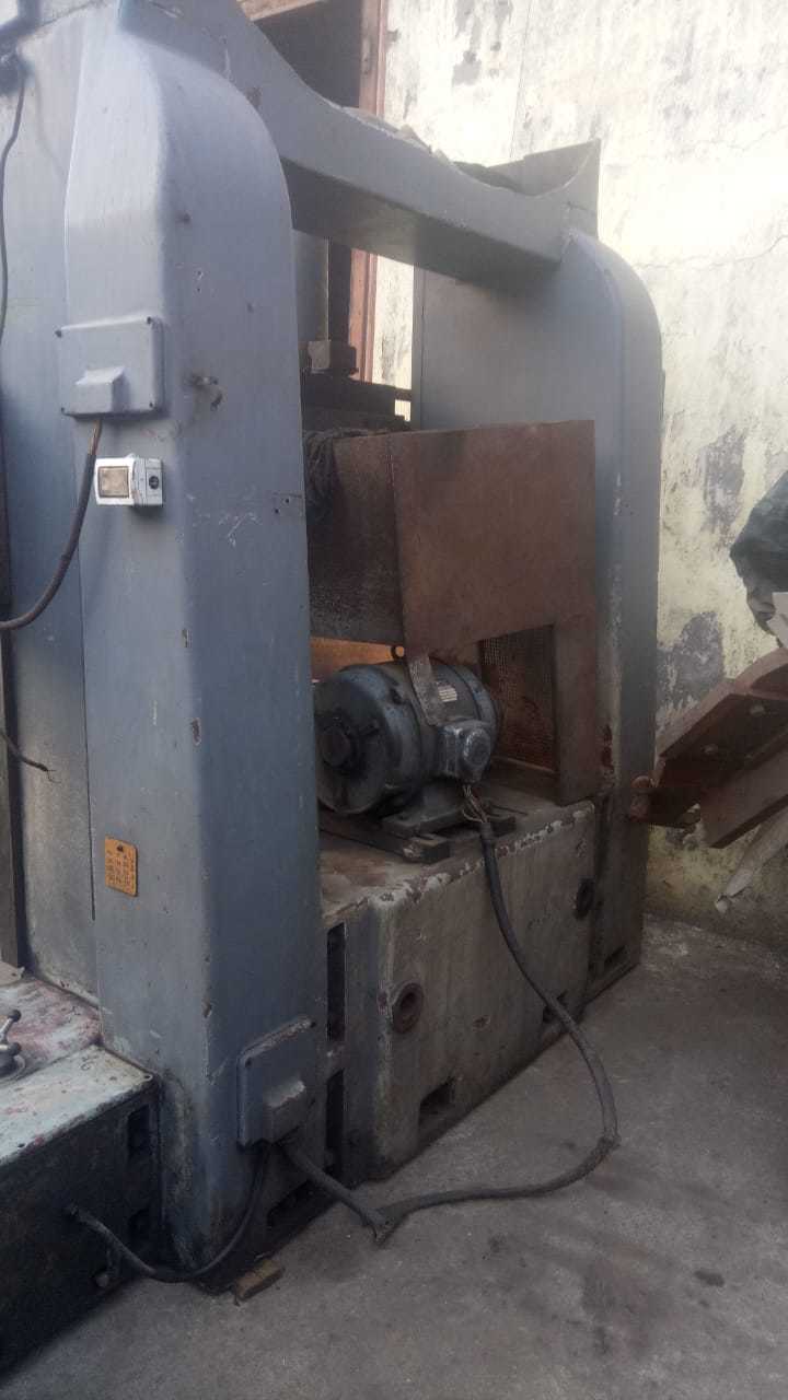 Vertical Turret Lathe - Cast Iron, 1200mm Dia X 1400mm Swing Dia X 1100mm Height, Mechanical With 12 Turret Stations And Dro
