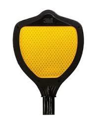 Median Marker - Color: Yellow Black