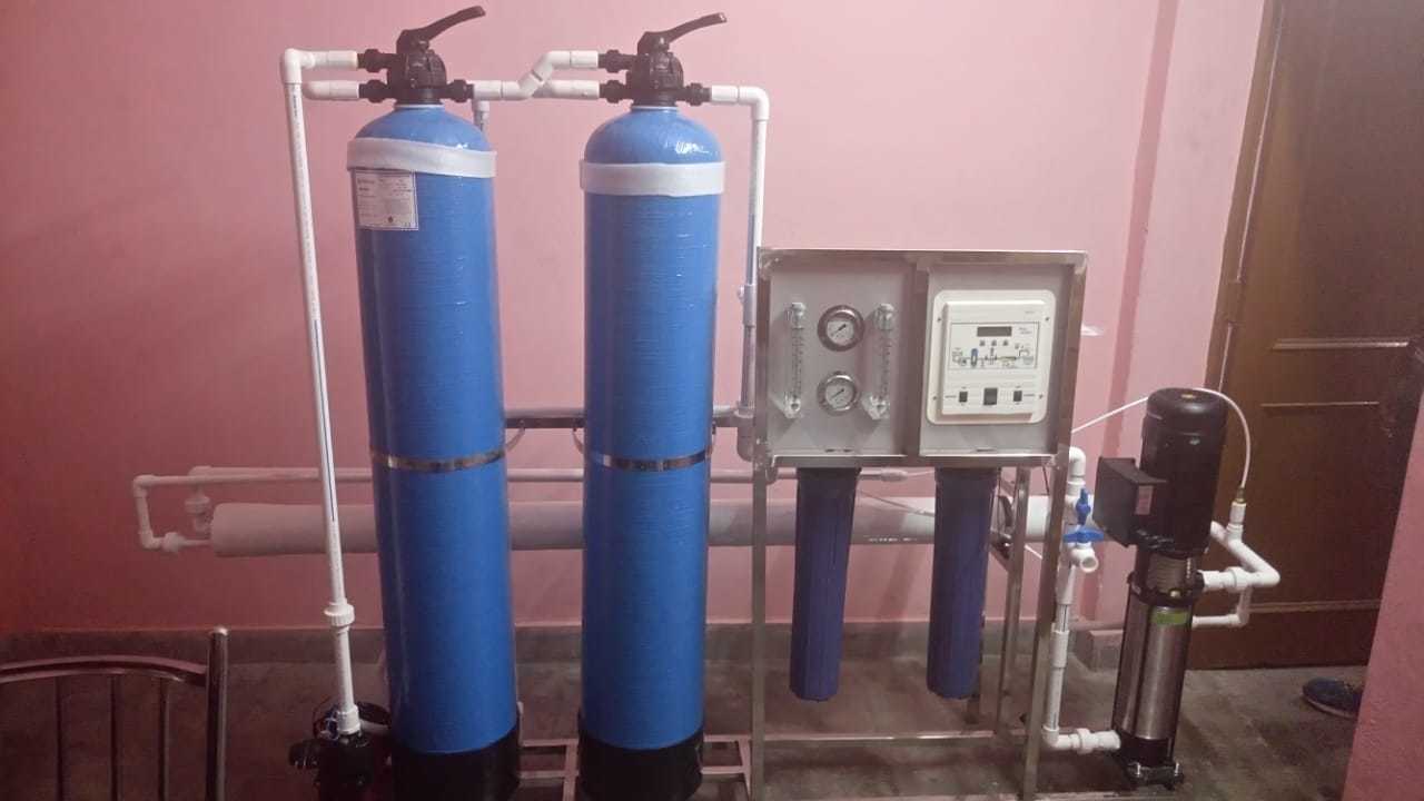 Commercial Ro Systems - 250 Liter Stainless Steel Water Purifier | 110-240 Volt, 10-55 Kg Weight
