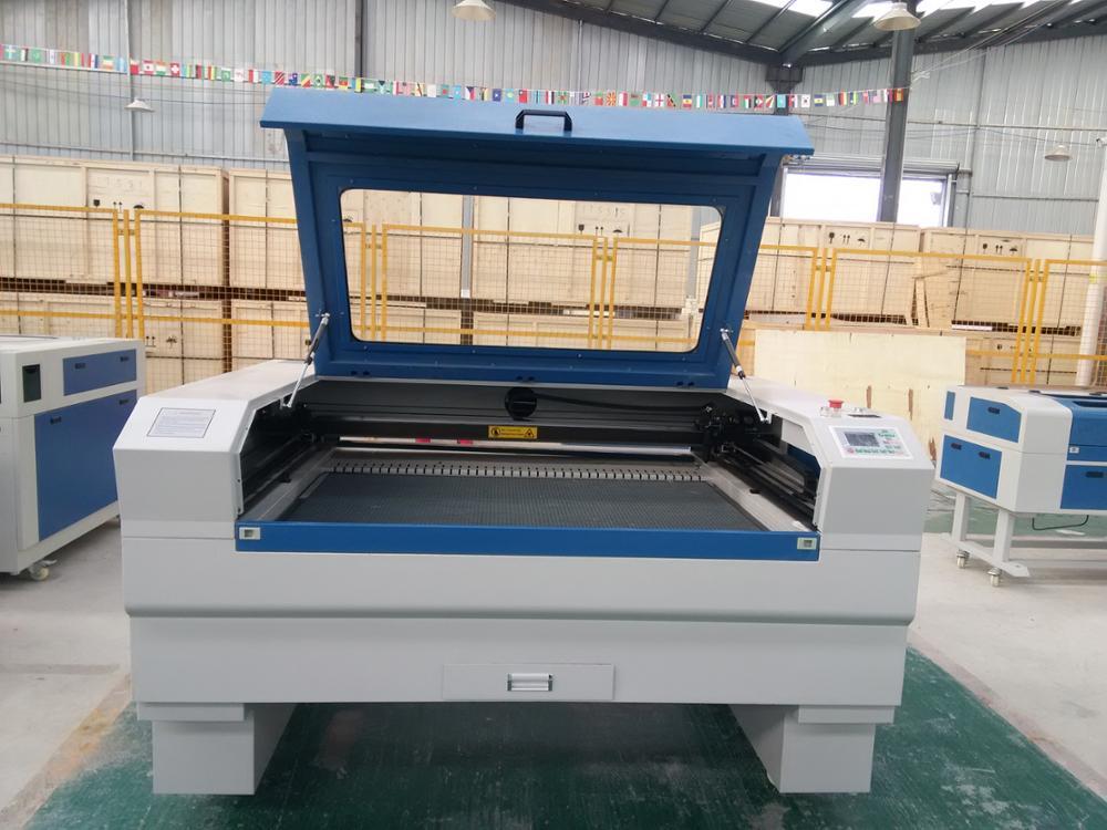 Laser Cutter - Co2 Laser Engraving Cutting Machine 1300*900mm, 0-600mm/s Speed, Automatic Water Cooling, Cnc Control, 350kg Weight, Eco-friendly