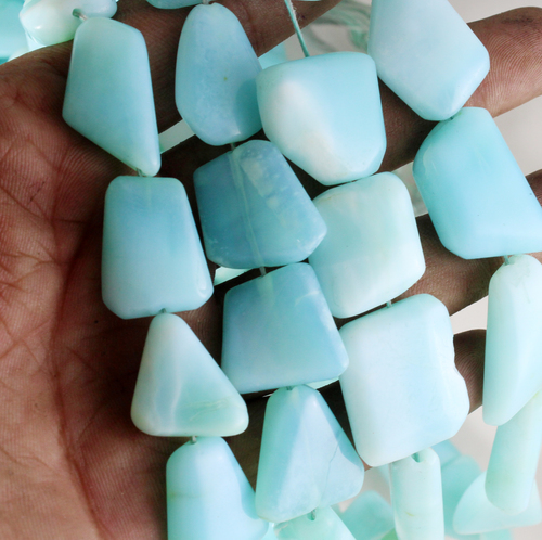 पेरू ब्लू ओपल नगेट्स बीड्स