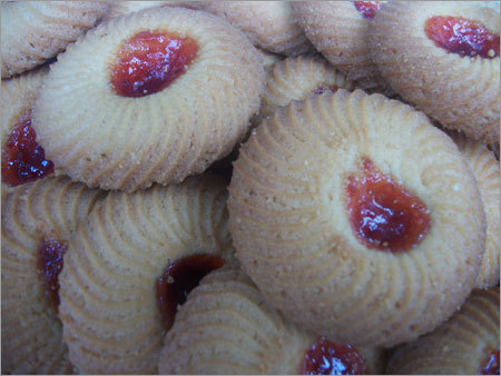 फ्रूट-जैम-बिस्कुट