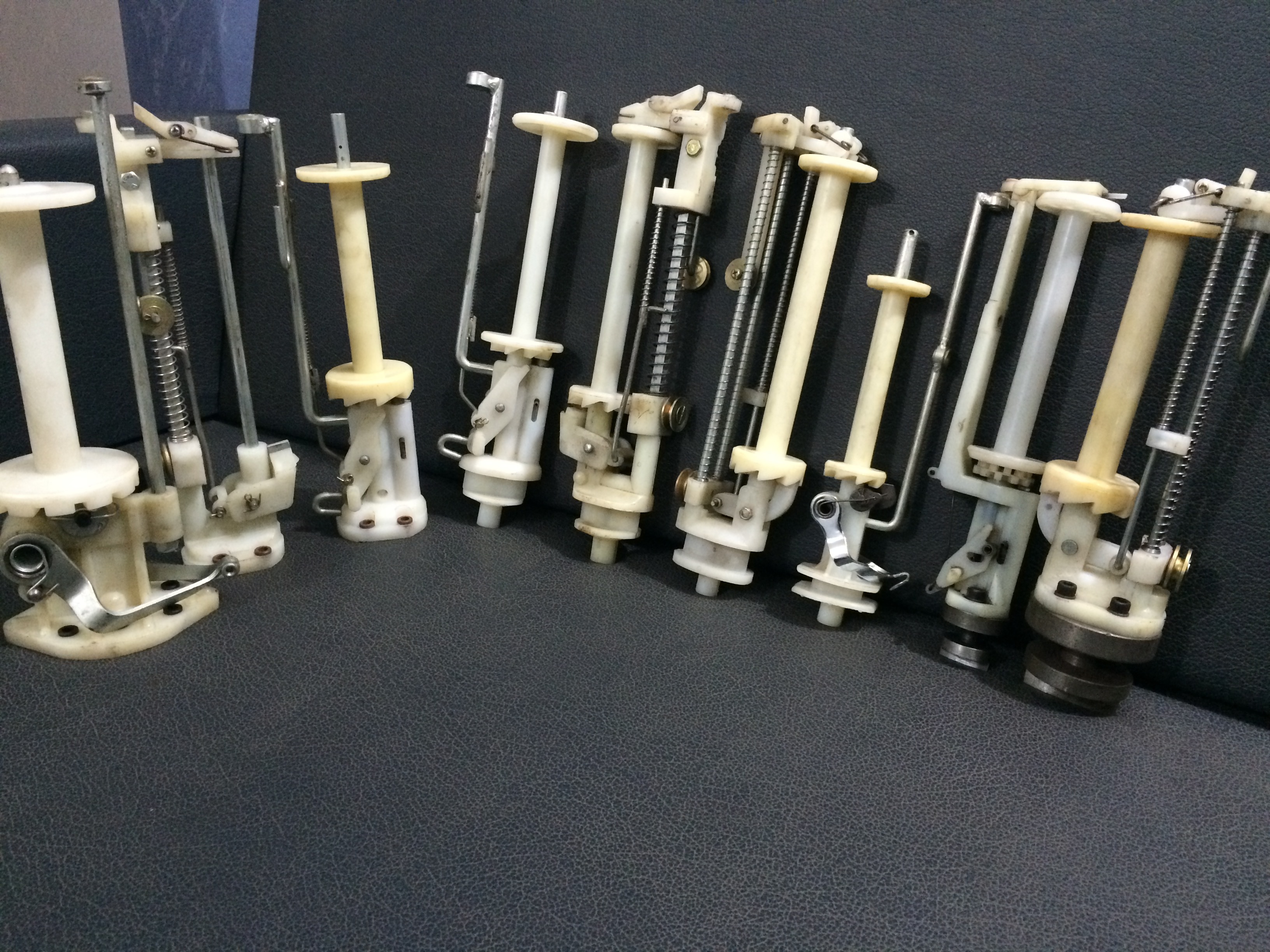 Nylon Carrier - For Textile, Copper & Wire Braiding | Spring Loaded Design, Working Temperature 0 To 40°c