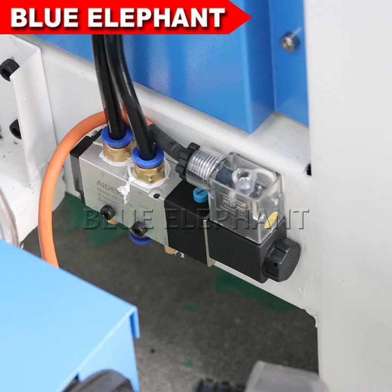 Vacuum Cleaning System Multi Spindle 1940 3d Wood Cnc Router With High Speed Cnc Router With Rotary