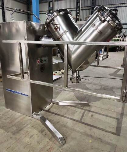 V Cone Blender Machine - Stainless Steel, Customized Capacity Kg/hr | Easy Material Loading, Minimal Maintenance, Short Blending Time, Low Power Consumption
