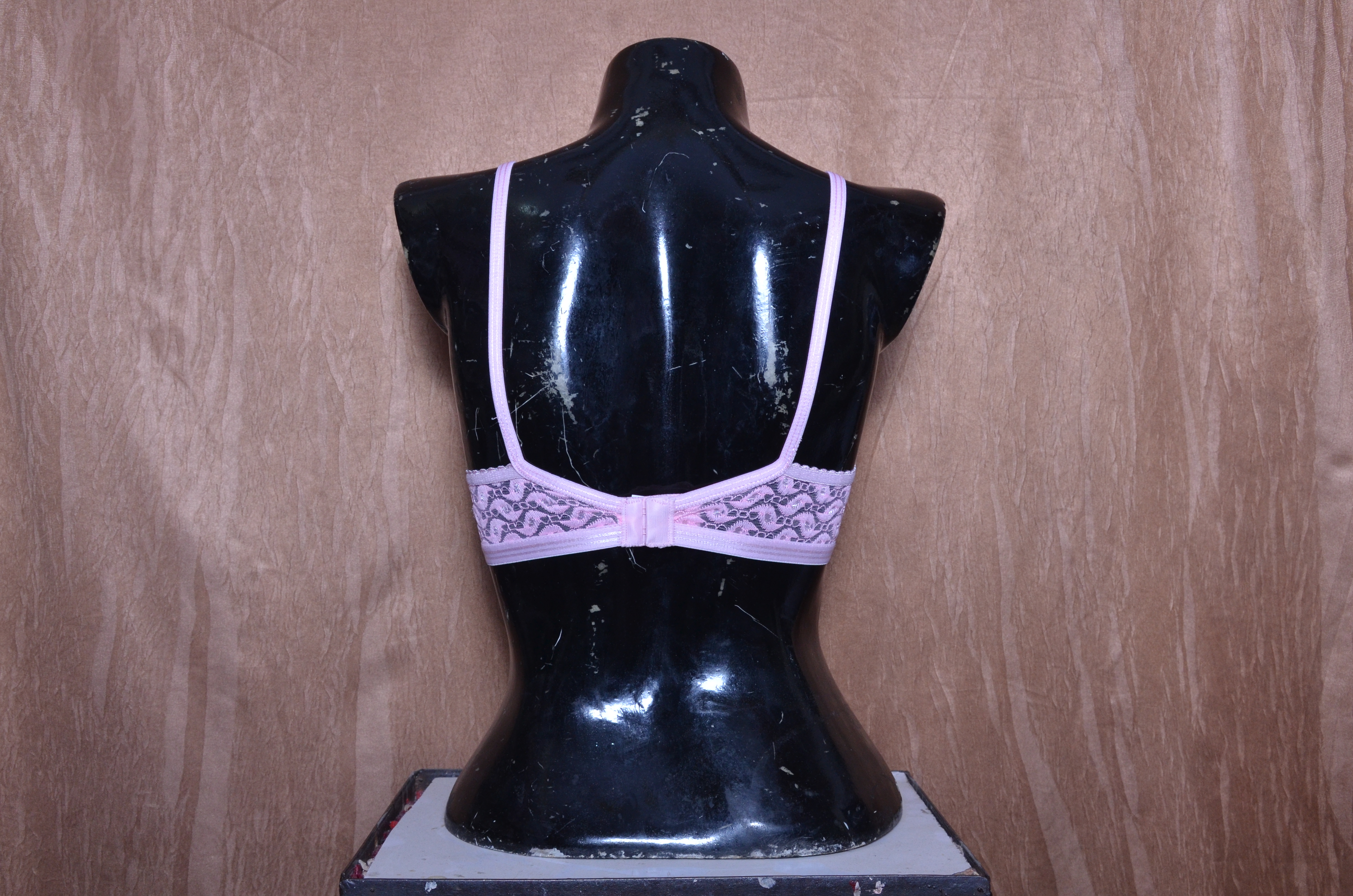 Ladies Net Astar Bra - Net Fabric, Cup Sizes 30 To 44 , Color Options: White, Skin, Pink, Black | Elegant Embroidered Pattern, Adjustable Straps, Comfortable Fit