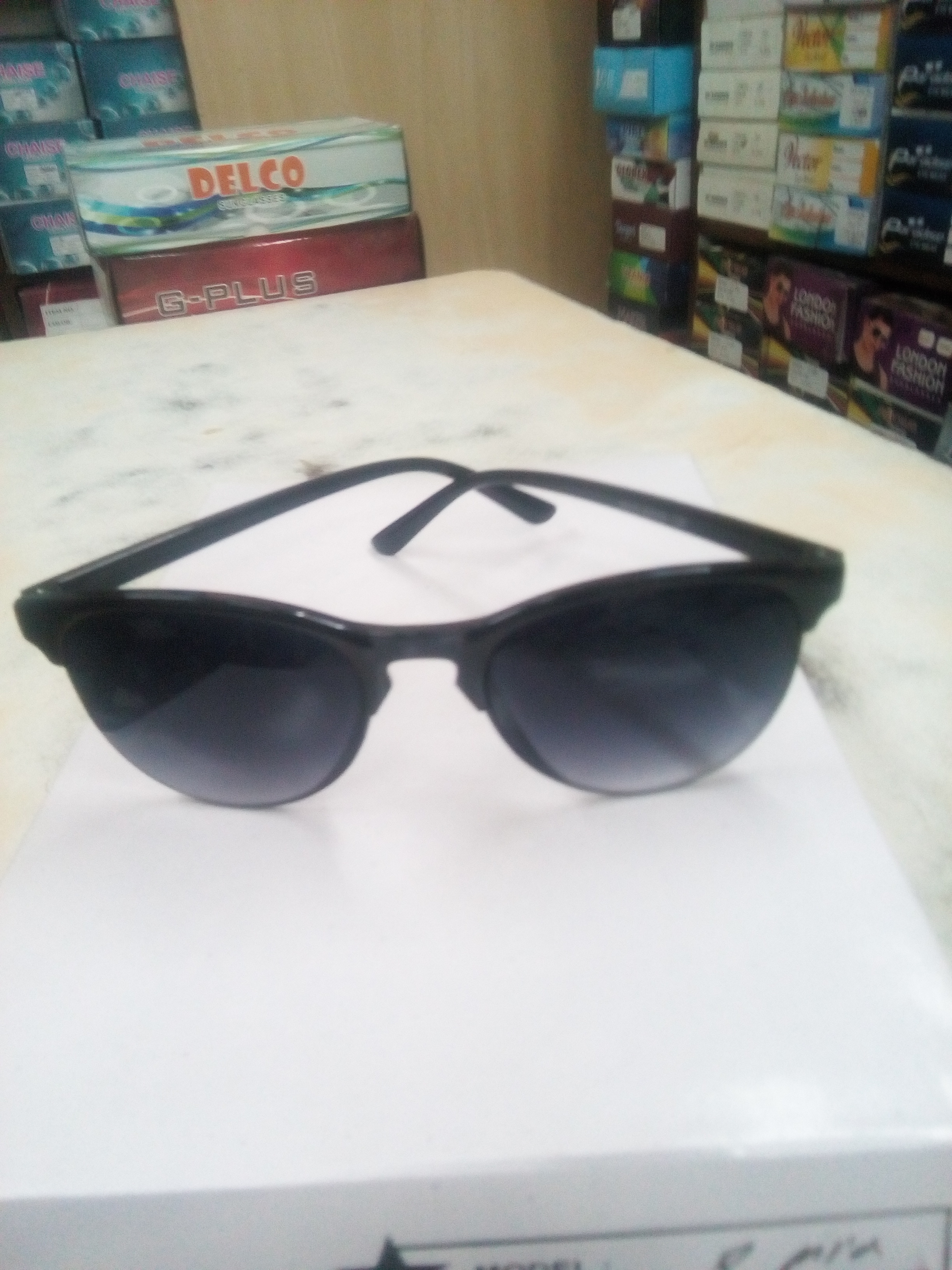 Fashion Sunglasses - Plastic Lenses, Gray/brown Dual-tone | Men's Black/brown Frame